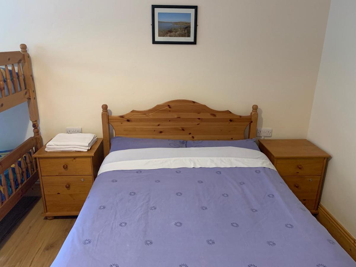 Clare'S Rock Self-Catering Accommodation Carron 外观 照片