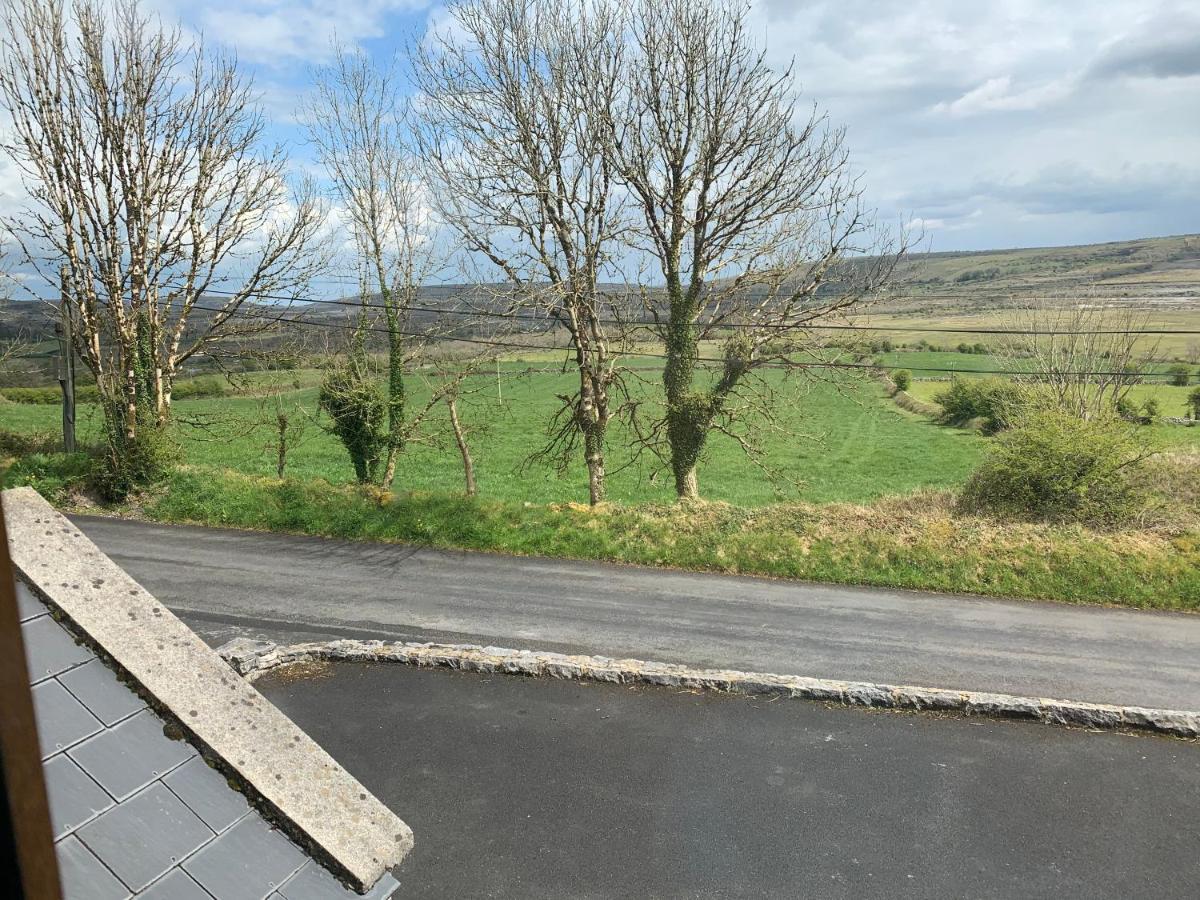 Clare'S Rock Self-Catering Accommodation Carron 外观 照片