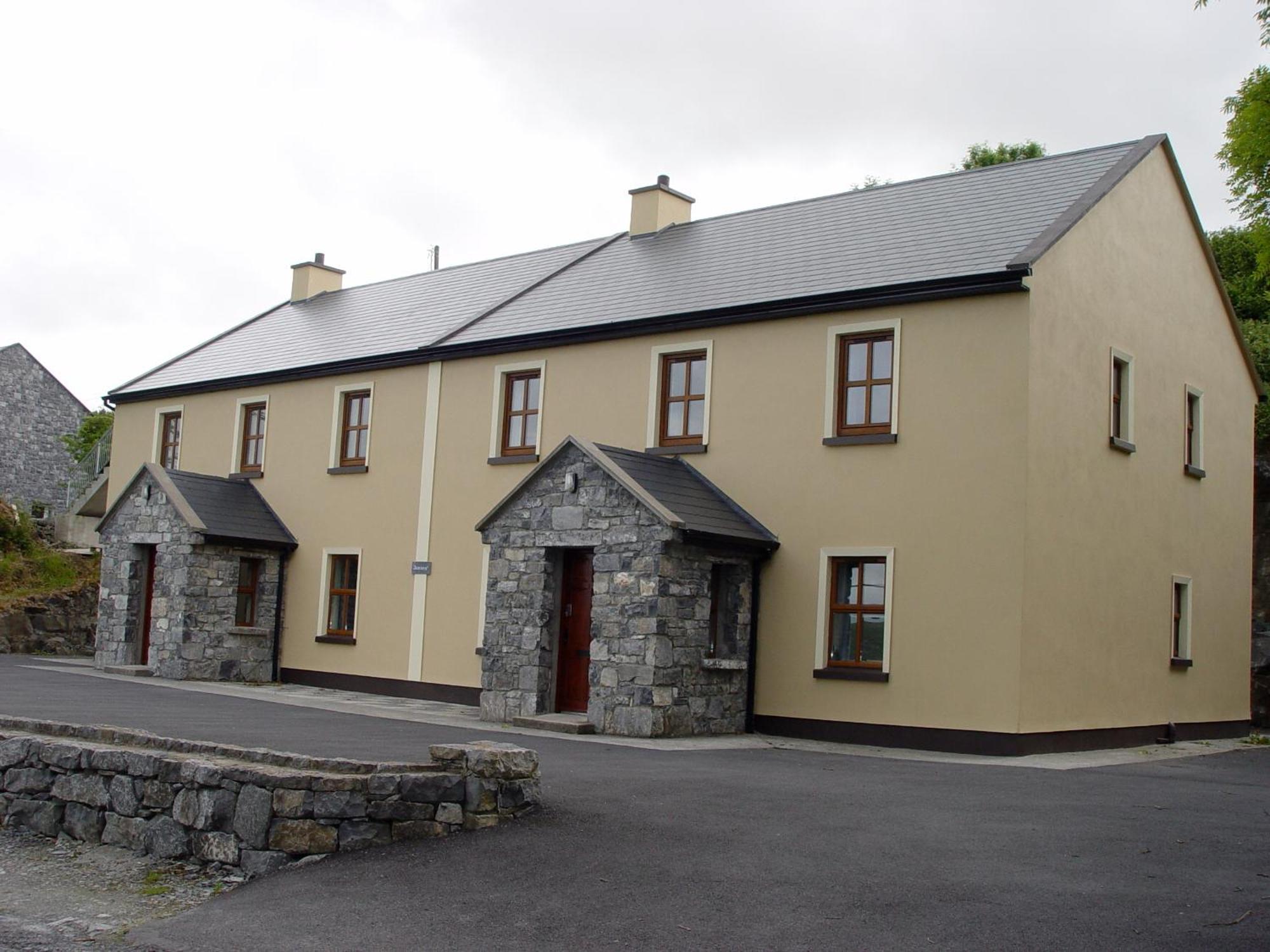 Clare'S Rock Self-Catering Accommodation Carron 外观 照片