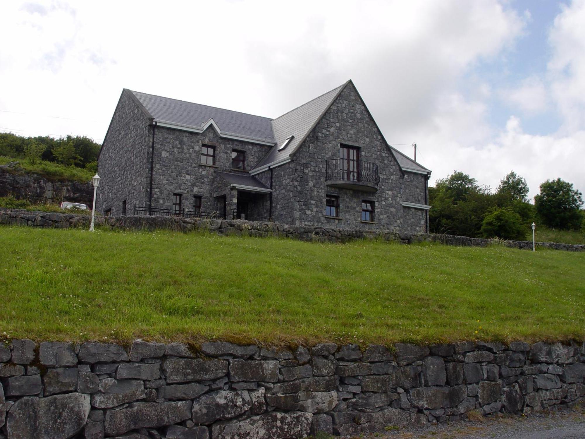 Clare'S Rock Self-Catering Accommodation Carron 外观 照片