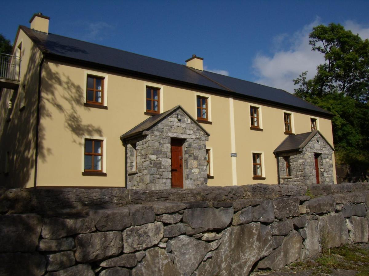Clare'S Rock Self-Catering Accommodation Carron 外观 照片